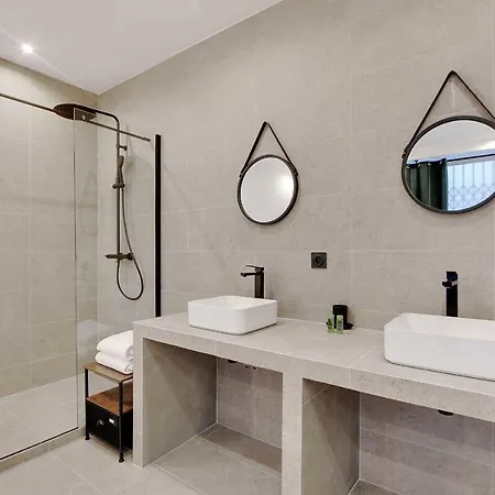 Cmg - Sacre Coeur - Simart Apartment